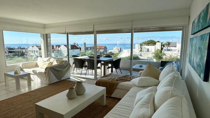 Penthouse en La Barra de la ruta al mar